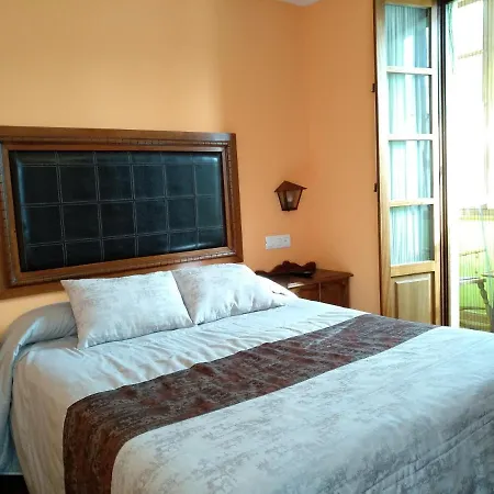 Casa Vieja Del Sastre 3*