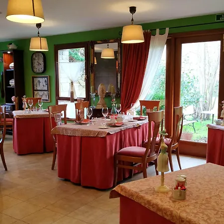 Casa Vieja Del Sastre 3* Soto de Luiña