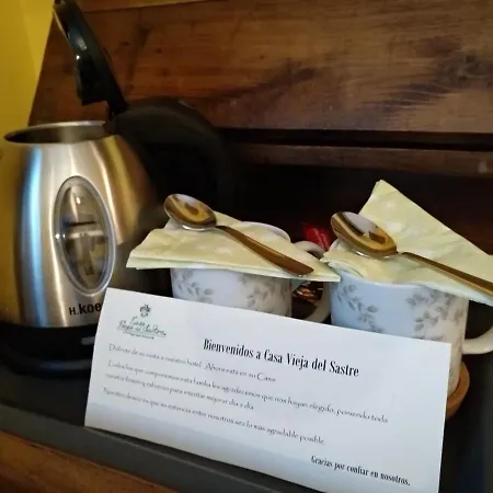 Casa Vieja Del Sastre Soto de Luiña