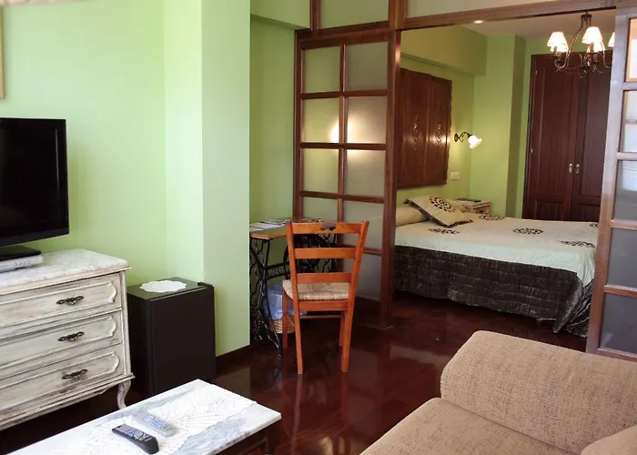 Casa Vieja Del Sastre