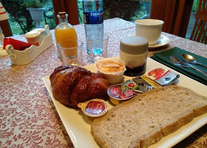 Casa Vieja Del Sastre Soto de Luiña