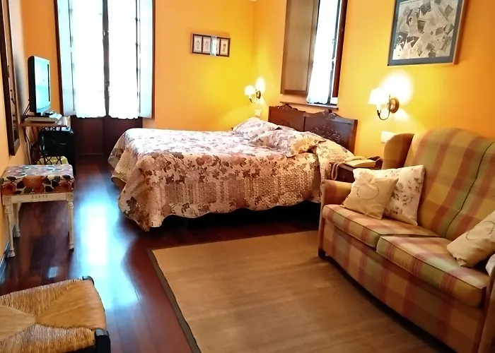 Casa Vieja Del Sastre Hotel