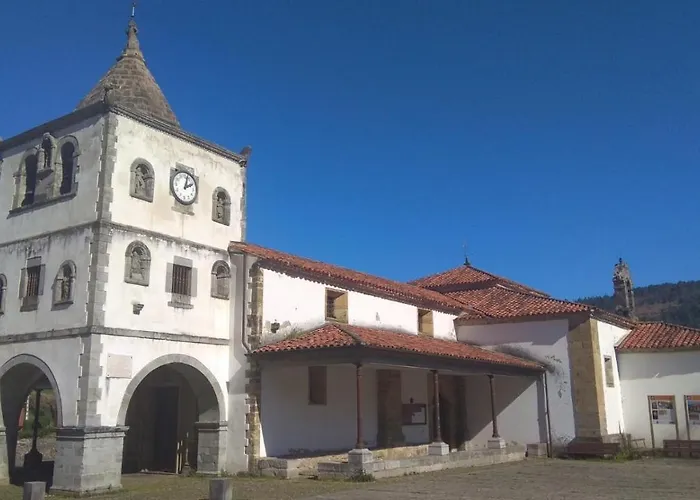 Casa Vieja Del Sastre 3* Soto de Luiña