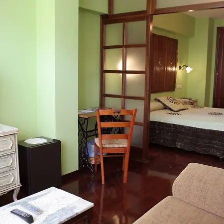 Casa Vieja Del Sastre