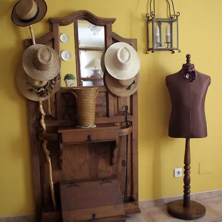 Casa Vieja Del Sastre