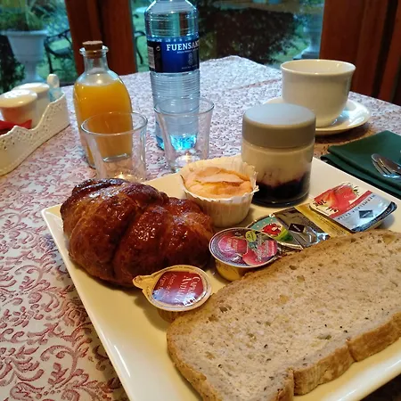 Casa Vieja Del Sastre Soto de Luiña