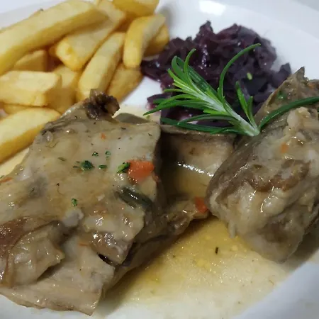 Casa Vieja Del Sastre